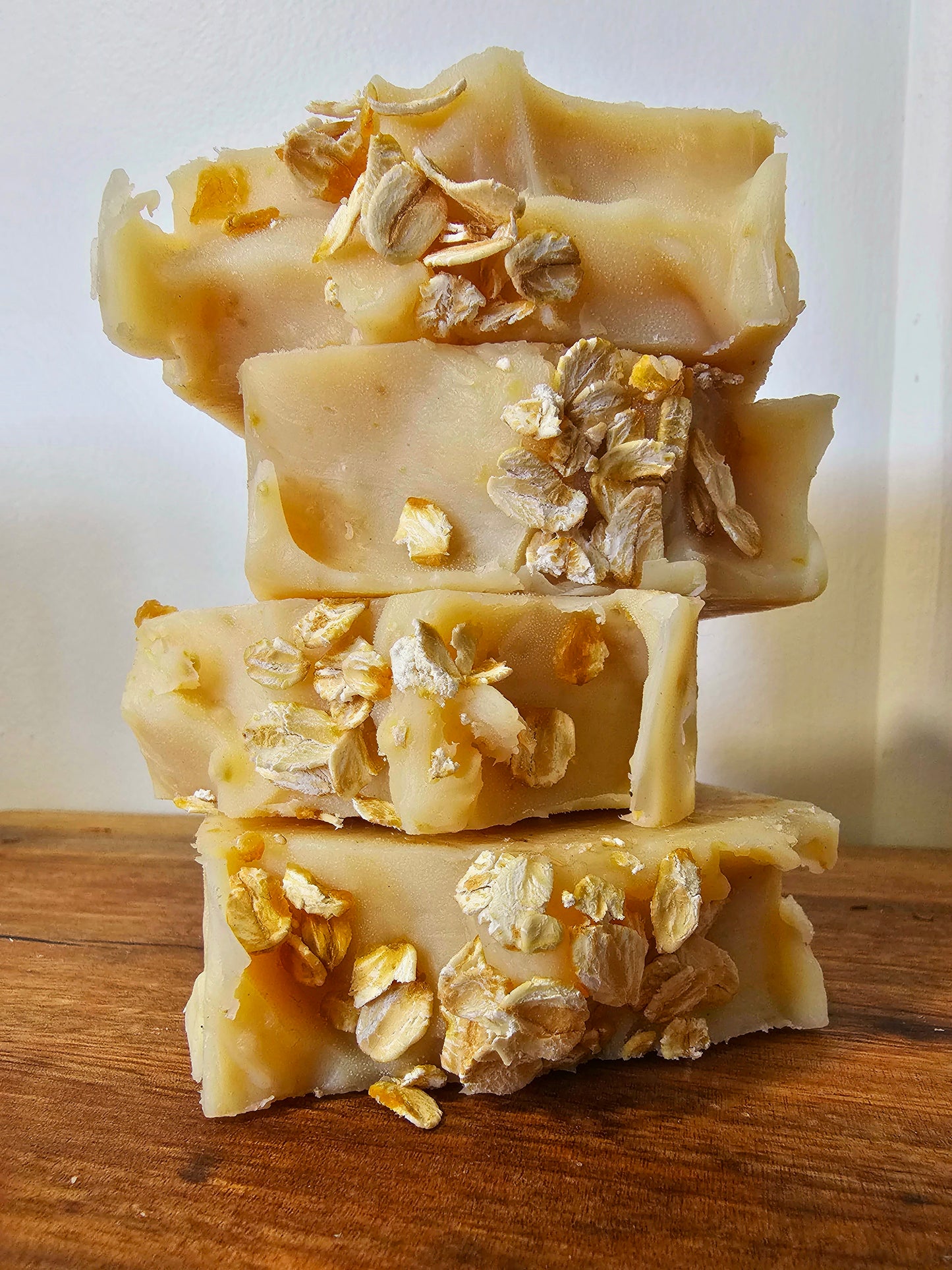Raw Milk, Manuka Honey & Oat Tallow Soap Bar