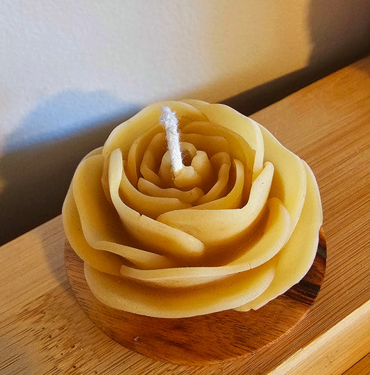 Tealight Flower & Holder - 100% Beeswax Candle