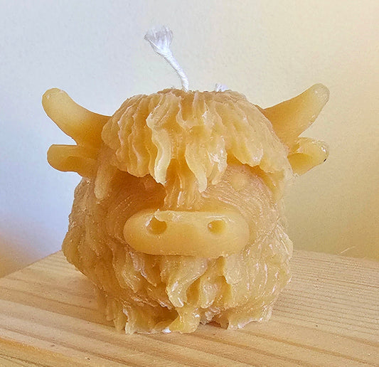 Highland Cow - 100% Beeswax Candle