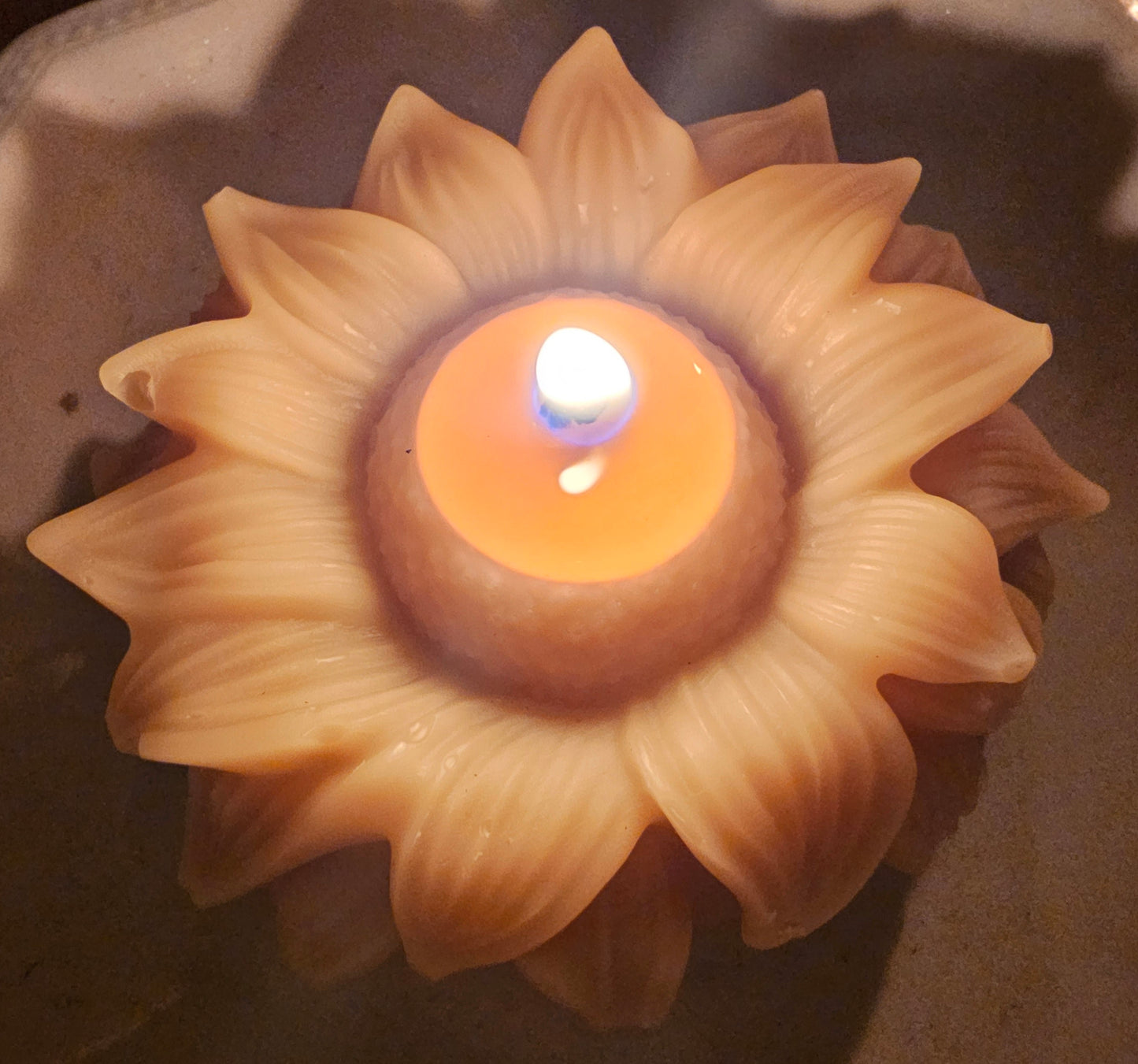 SUNFLOWER - 100% Beeswax Candle